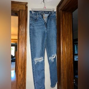 american eagle mom jeans